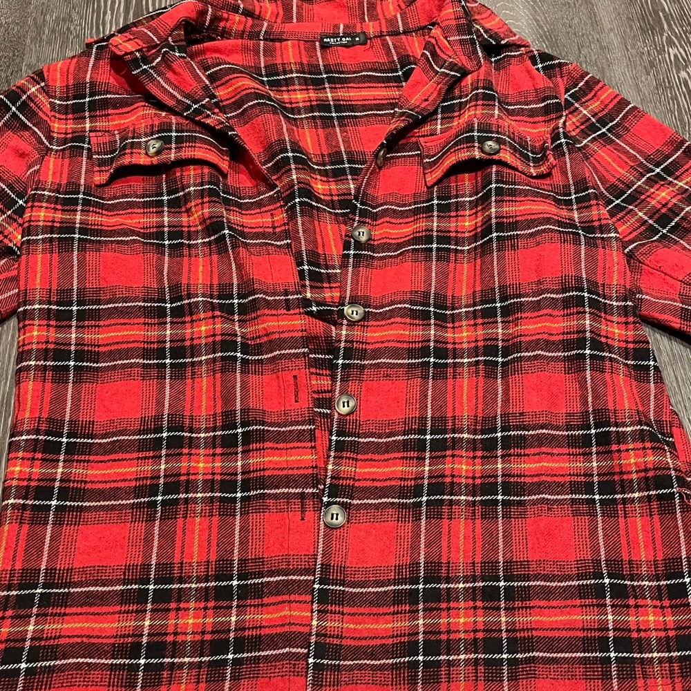Nastygal Size M Plaid button up